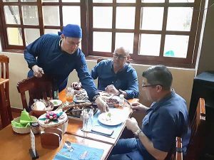 Parrillero chef Capitán Acosta del restaurante Tbone en Tuxpan