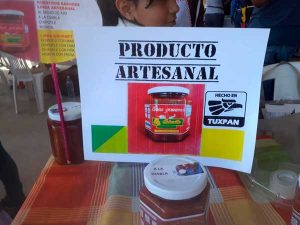Salsas artesanales hechas a mano en Tuxpan
