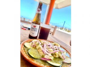 Restaurante Pachá Beach en la playa de Tuxpan, Ver.