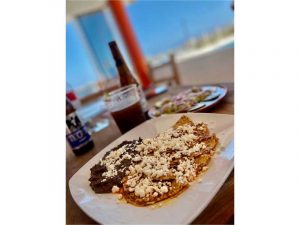 Restaurante Pachá Beach en la playa de Tuxpan, Ver. - 5